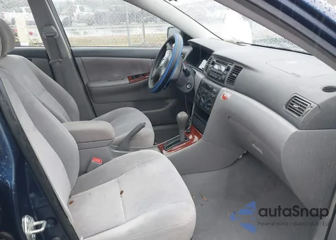 2005 Toyota Corolla Le z USA, uszkodzony, nr VIN 2T1BR32E35C330236